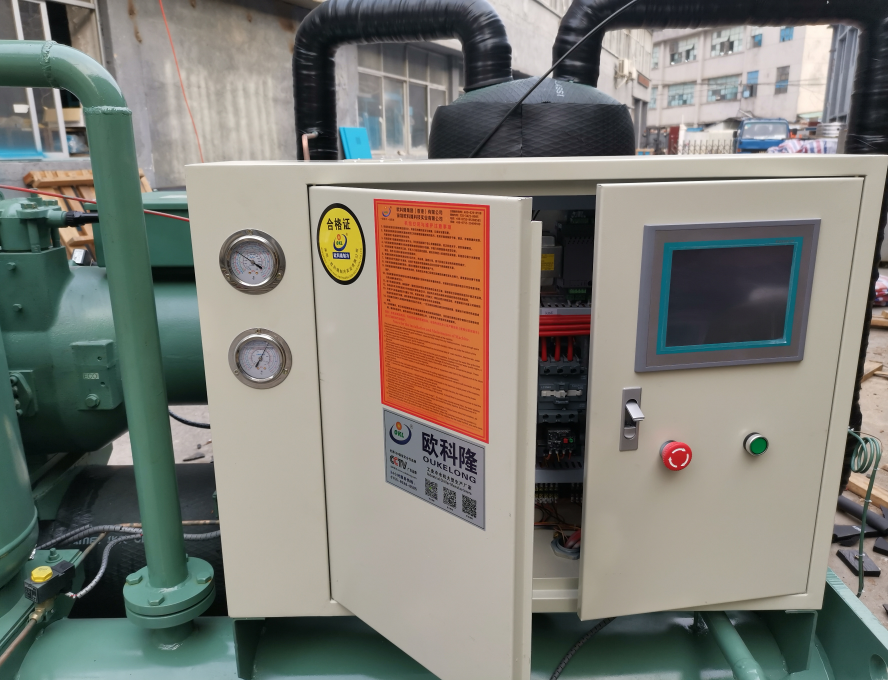 某大型牛奶廠使用冷水機(jī)